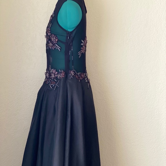 Black lace NIGHT WAY COLLECTION vintage FORMAL DRESS size 4 - Picture 6 of 8